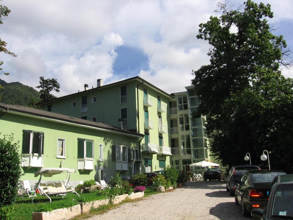 Hotel Concordia Levico Terme Exteriör bild