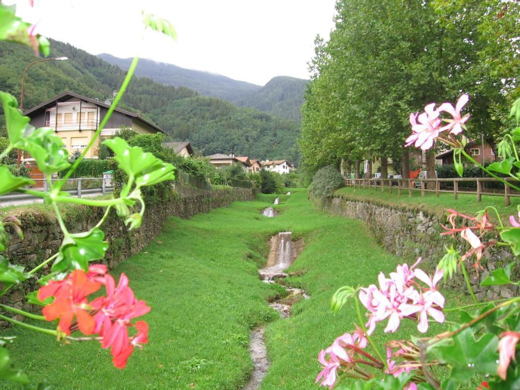 Hotel Concordia Levico Terme Exteriör bild