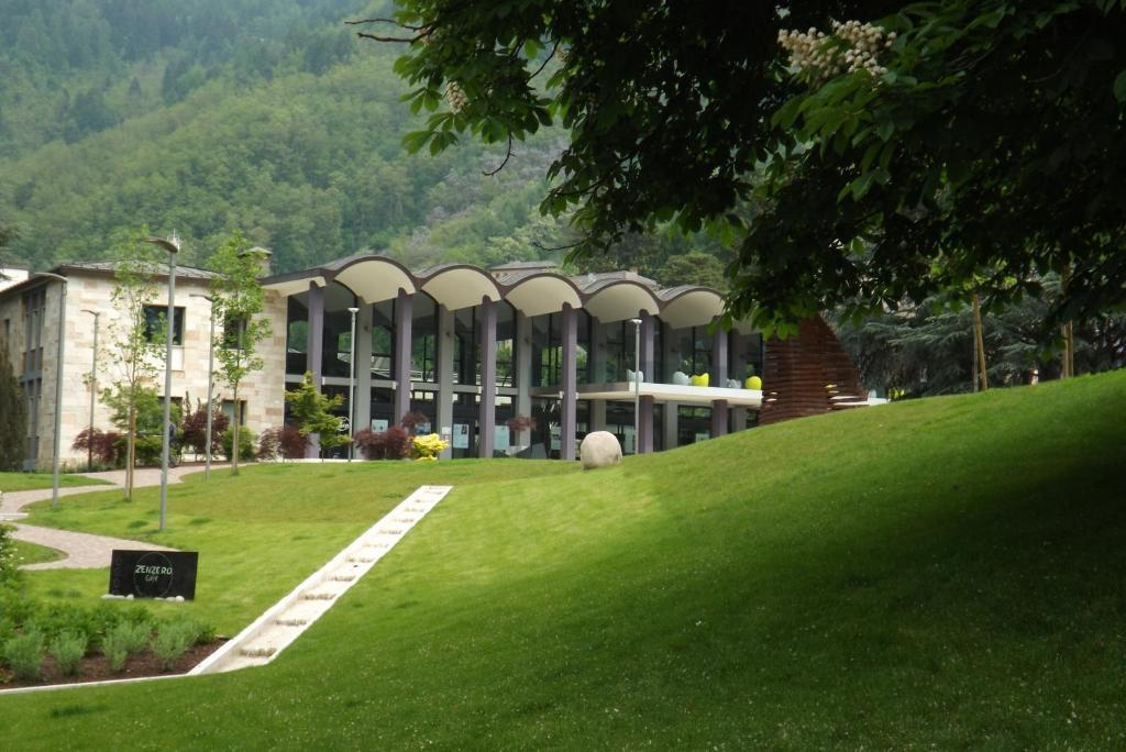 Hotel Concordia Levico Terme Exteriör bild
